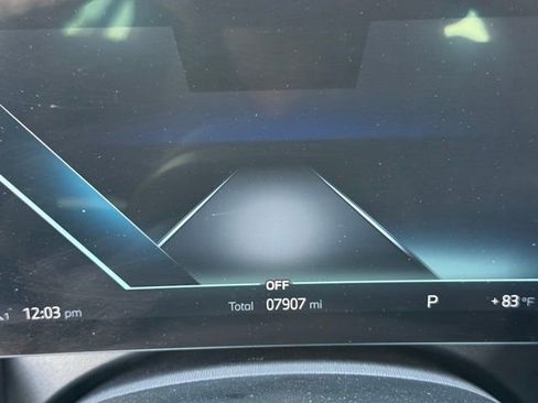 Used 2025 BMW 530i xDrive w/ M Sport Package image 28