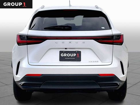 Used 2023 Lexus NX 250 FWD w/ Towing Package (2000 Lbs) image 5