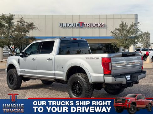 Used 2022 Ford F350 Platinum w/ Tremor Off-Road Package image 8