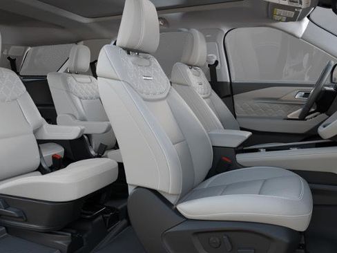 New 2025 Ford Explorer Platinum w/ Ultimate Package image 41