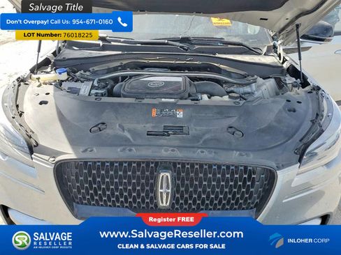 Used 2023 Lincoln Aviator Reserve w/ Equipment Group 201A image 16