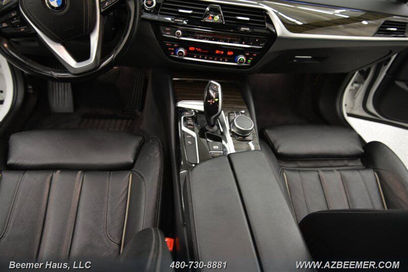 Used 2018 BMW 530e RWD image 20