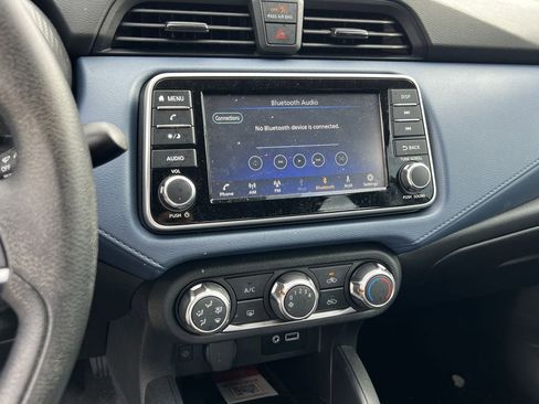 Certified 2025 Nissan Versa SV w/ Trunk Package FWD image 7