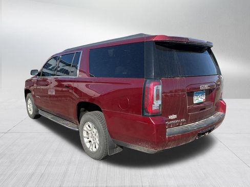 Used 2019 GMC Yukon XL SLT w/ Open Road Package AWD/4WD image 5