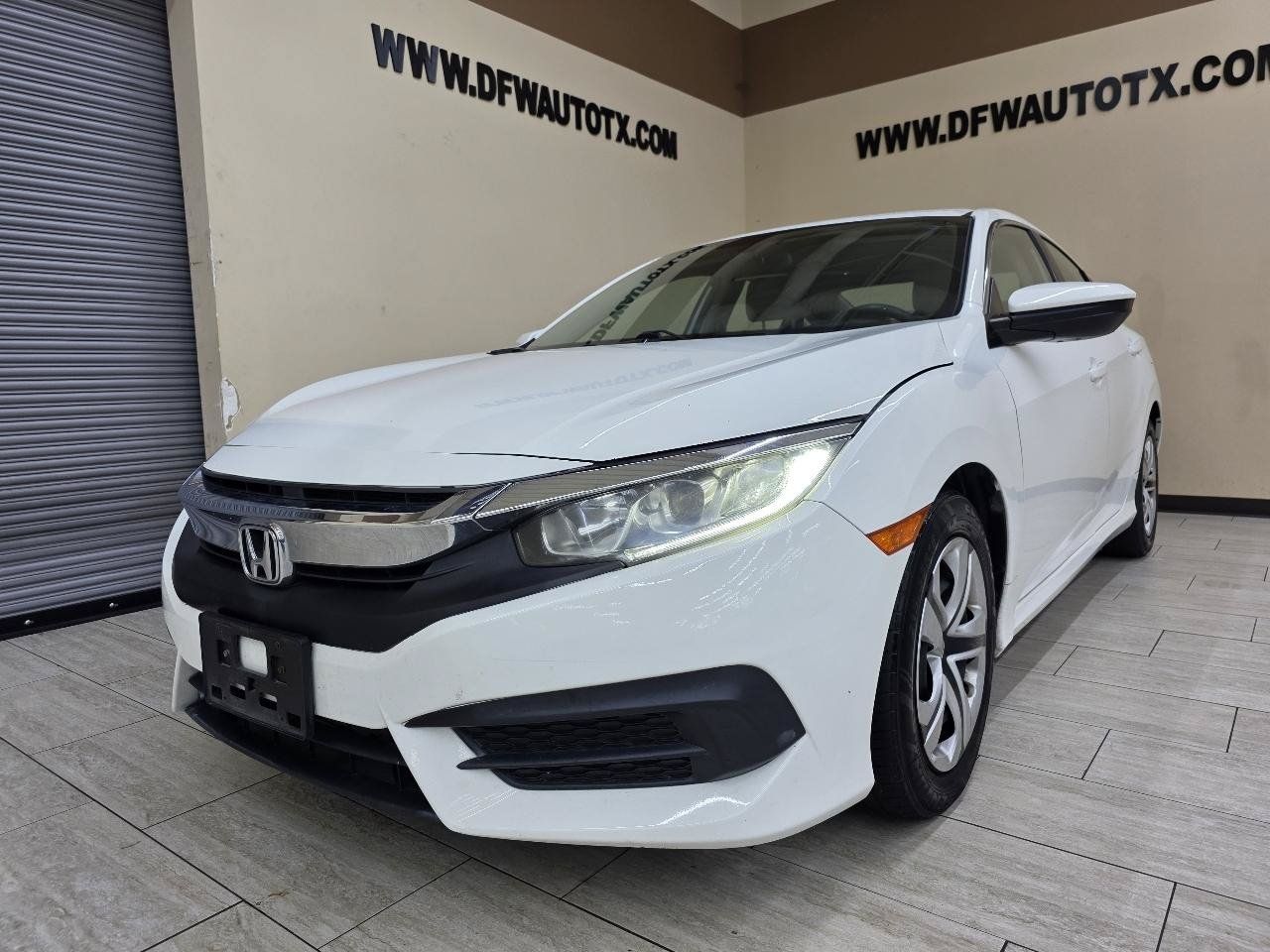 Used 2018 Honda Civic LX image 2