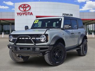 Used 2022 Ford Bronco Wildtrak video 1