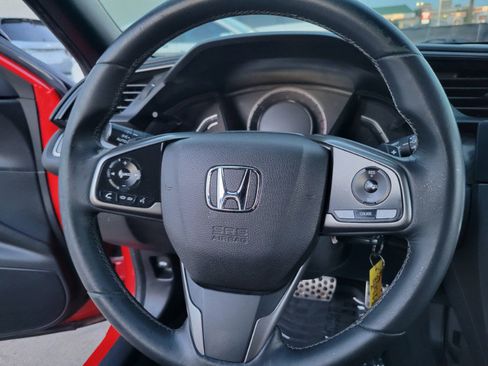 Used 2018 Honda Civic Sport image 29