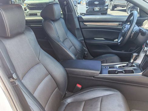 Used 2019 Honda Accord Sport image 37