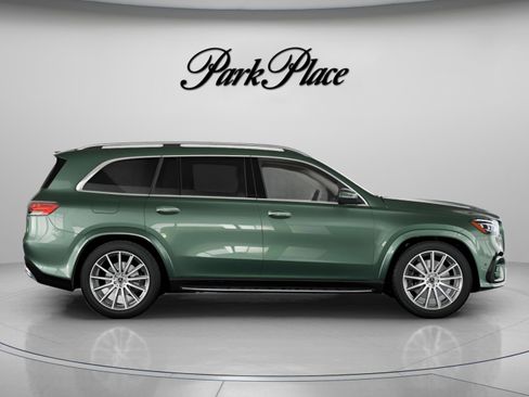 New 2026 Mercedes-Benz GLS 580 4MATIC image 26