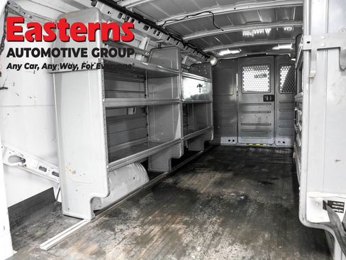 Used 2022 Chevrolet Express 2500 Extended w/ Driver Convenience Package RWD image 19