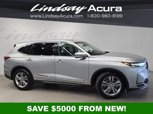 Used 2026 Acura MDX SH-AWD image 3