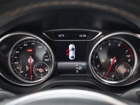 Used 2018 Mercedes-Benz CLA 250 4MATIC image 23