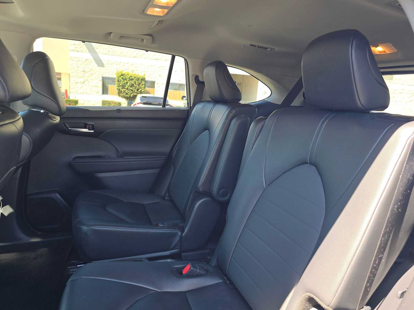 Certified 2026 Toyota Highlander XLE AWD/4WD image 19