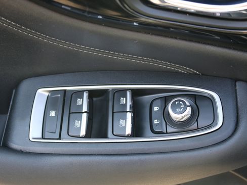 Used 2020 Subaru Outback Limited image 16