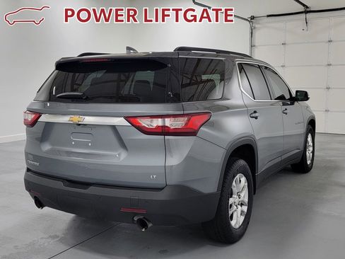 Used 2020 Chevrolet Traverse LT image 9