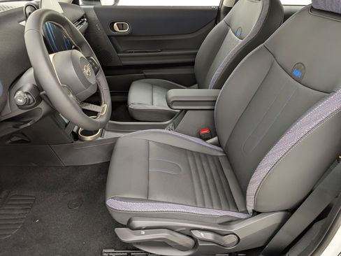 New 2026 MINI Cooper S image 5