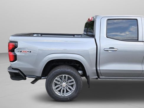 New 2026 Chevrolet Colorado LT w/ LT Convenience Package AWD/4WD image 24