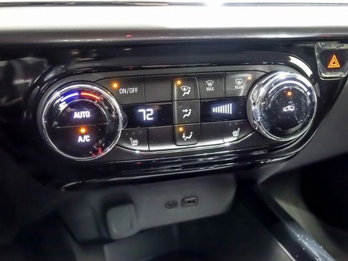 New 2026 Chevrolet Trax LT image 17