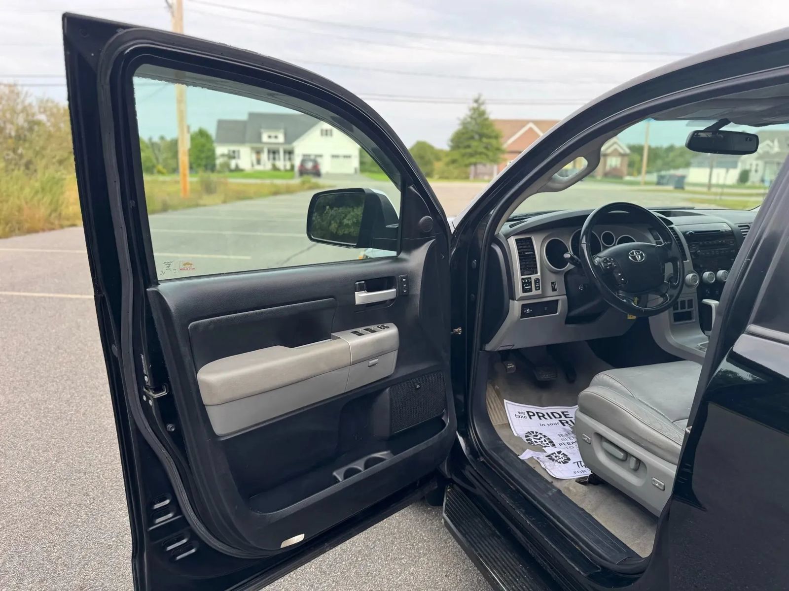 Used 2008 Toyota Tundra Limited AWD/4WD image 11