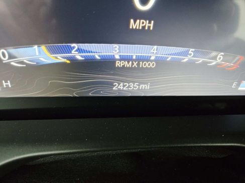 Used 2023 Jeep Grand Cherokee Altitude image 23