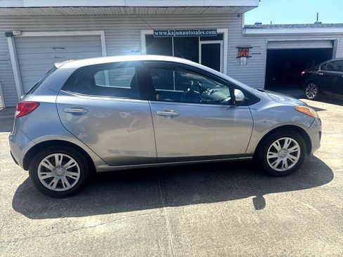 Used 2013 MAZDA MAZDA2 Sport image 6