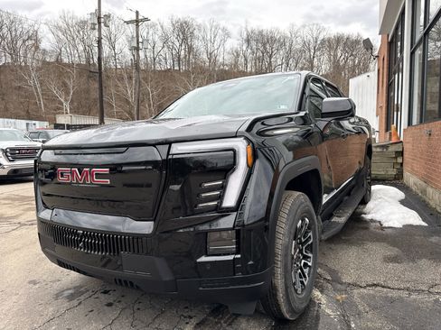 New 2026 GMC Sierra EV Elevation image 2
