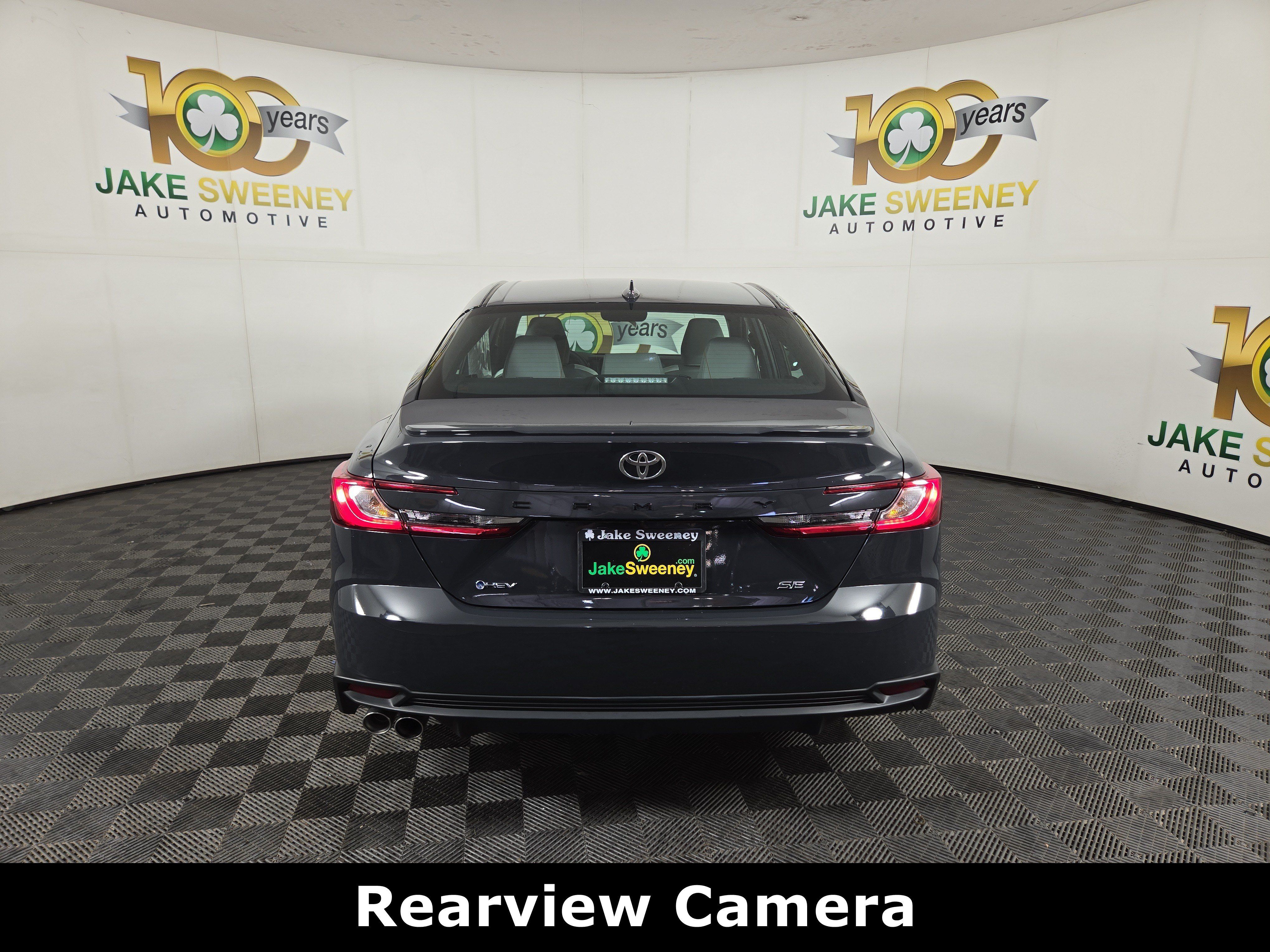 Used 2025 Toyota Camry SE w/ Convenience Package FWD image 7