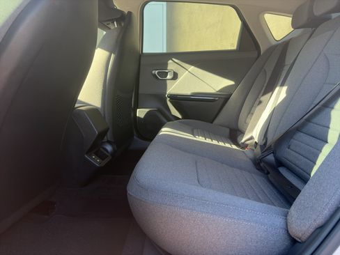 Used 2025 Kia K4 EX FWD image 28