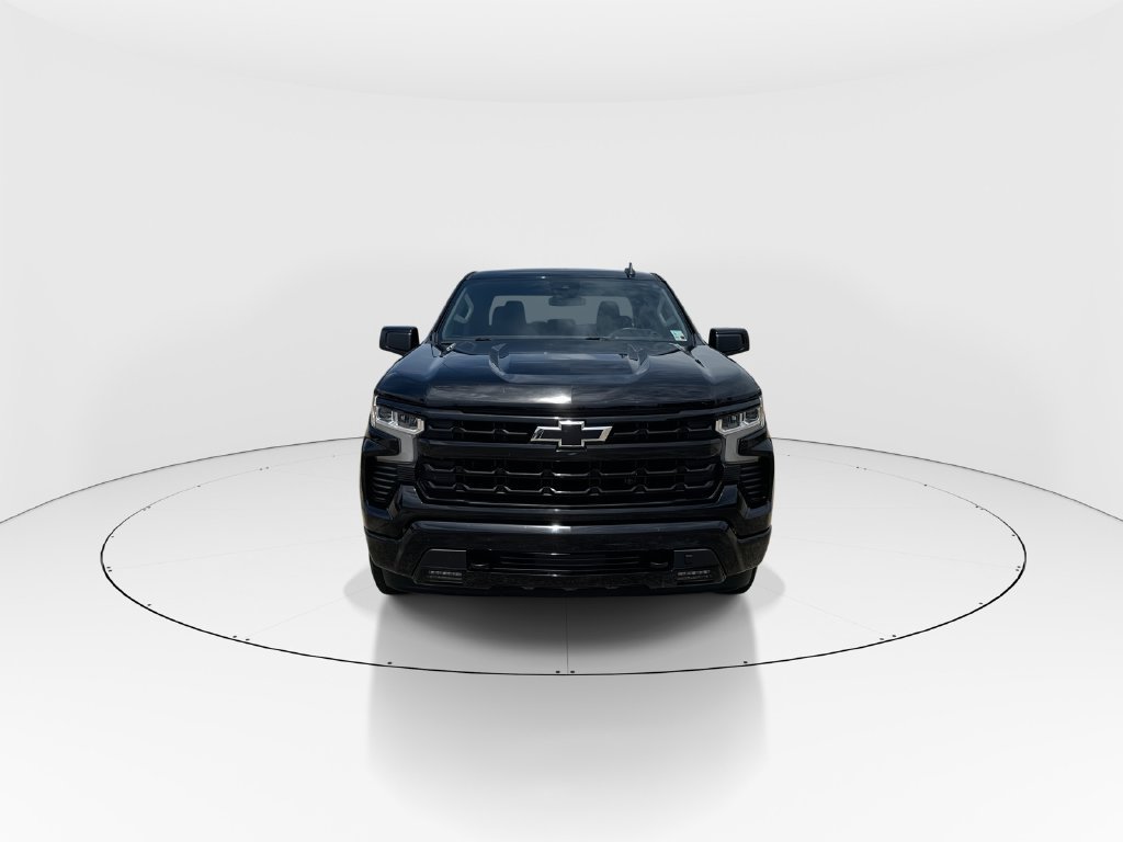 Used 2024 Chevrolet Silverado 1500 RST w/ LPO, Liner Protection Package AWD/4WD image 3
