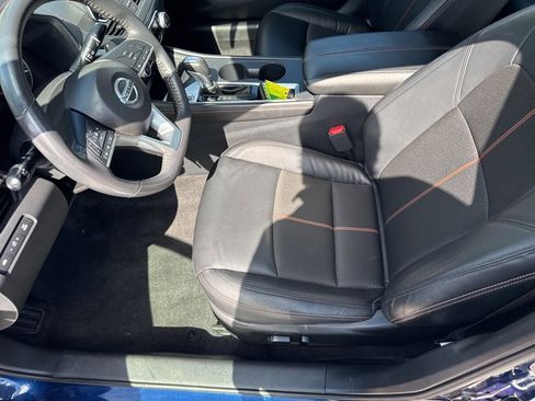 Used 2022 Nissan Altima 2.5 SR image 10