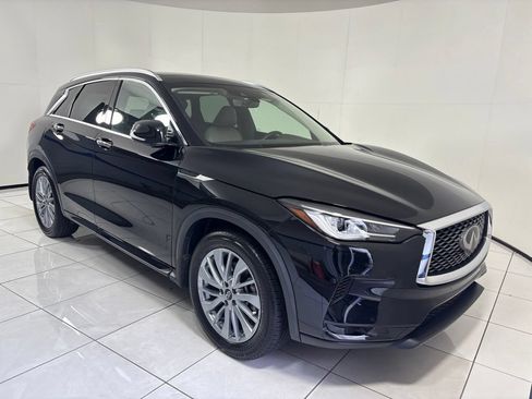 Used 2023 INFINITI QX50 Luxe FWD image 7