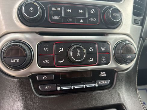 Used 2015 GMC Yukon SLE AWD/4WD image 12