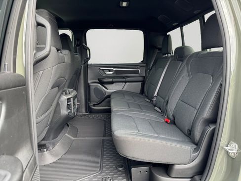 New 2026 RAM 1500 4x4 Crew Cab image 15