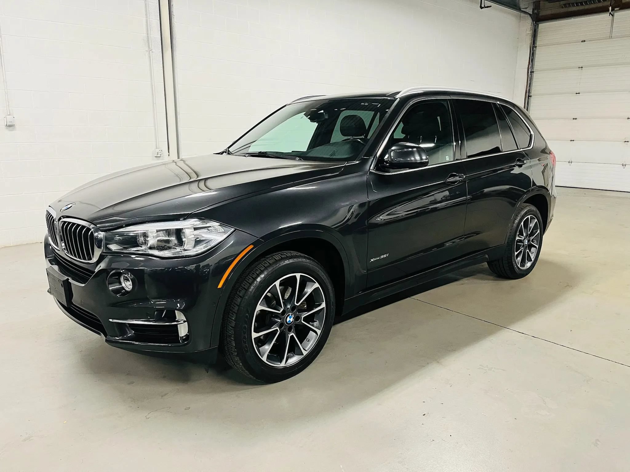 Used 2018 BMW X5 xDrive35i AWD/4WD image 2