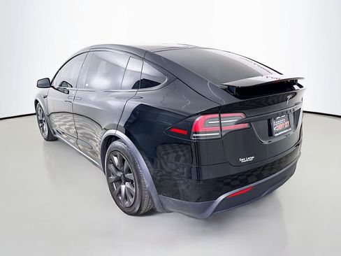 Used 2023 Tesla Model X image 5