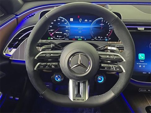 Used 2025 Mercedes-Benz E 53 AMG e 4MATIC Sedan image 30