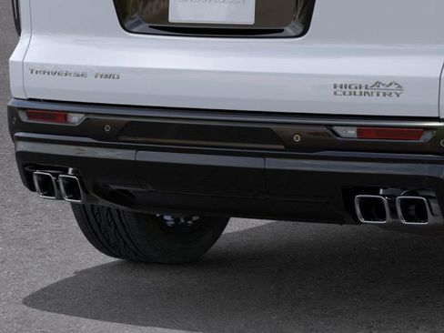 New 2026 Chevrolet Traverse High Country image 15