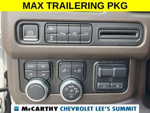 Used 2021 GMC Yukon SLT w/ Max Trailering Package AWD/4WD image 10