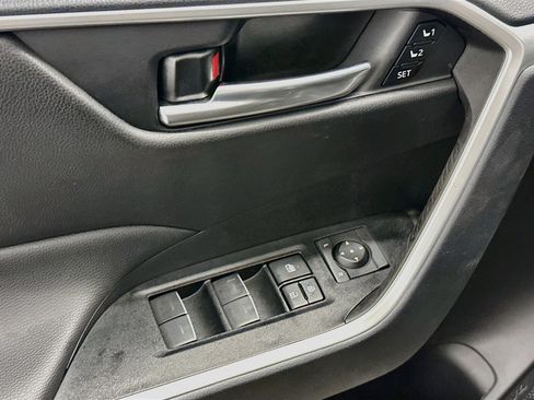 Used 2025 Toyota RAV4 XLE Premium w/ Weather Package AWD/4WD image 15