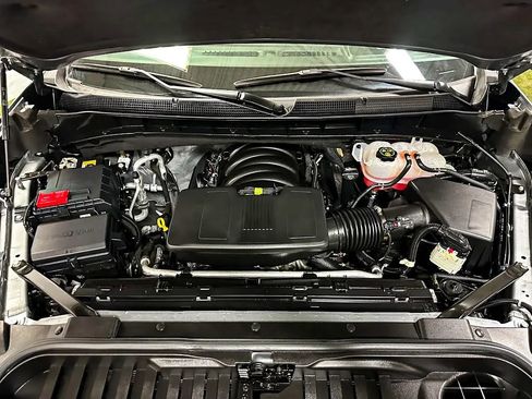 Used 2024 Chevrolet Silverado 1500 LT RWD image 42