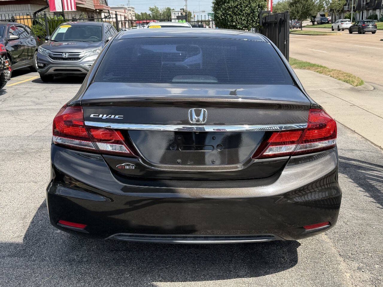 Used 2014 Honda Civic LX image 5