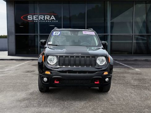 Used 2023 Jeep Renegade Trailhawk AWD/4WD image 8