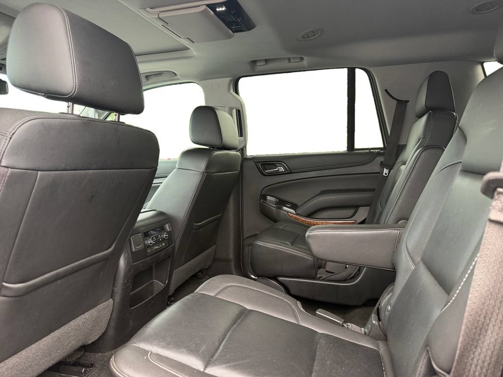 Used 2018 Chevrolet Tahoe Premier AWD/4WD image 11