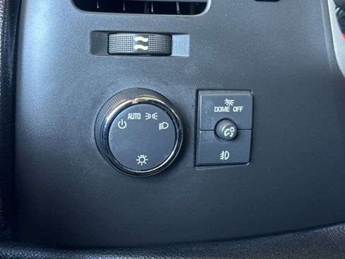 Used 2011 Chevrolet Silverado 1500 LT w/ All-Star Edition RWD image 38