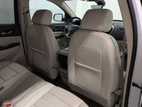 Used 2021 GMC Acadia Denali w/ Denali Technology Package image 19