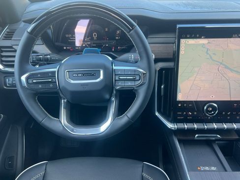 New 2026 GMC Acadia Denali image 11