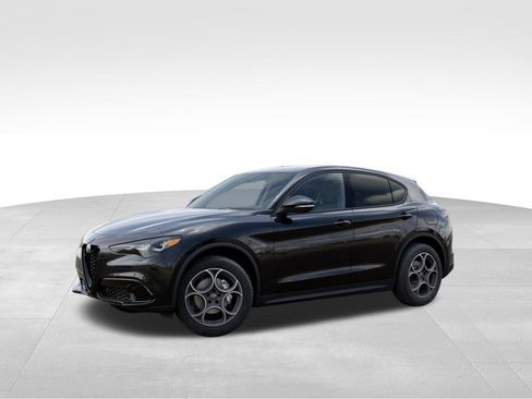 New 2026 Alfa Romeo Stelvio Sprint w/ Convenience Package AWD/4WD image 2