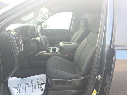 Used 2020 Chevrolet Silverado 1500 LT Trail Boss image 6