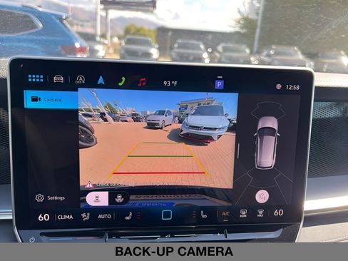 New 2025 Volkswagen Tiguan SE R-Line image 27