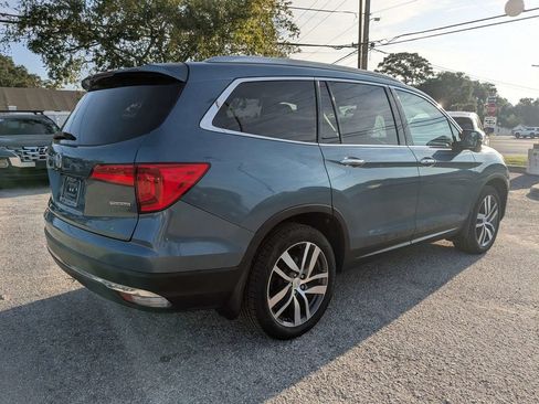 Used 2016 Honda Pilot Touring image 4